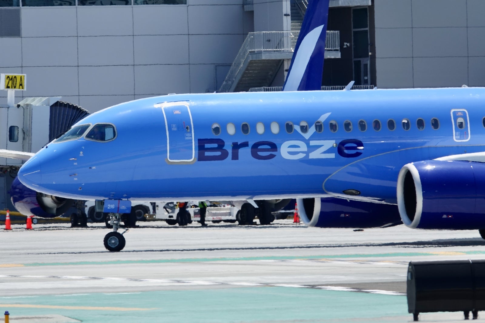 Breeze goes international with 7-route Mexico, Caribbean expansion
