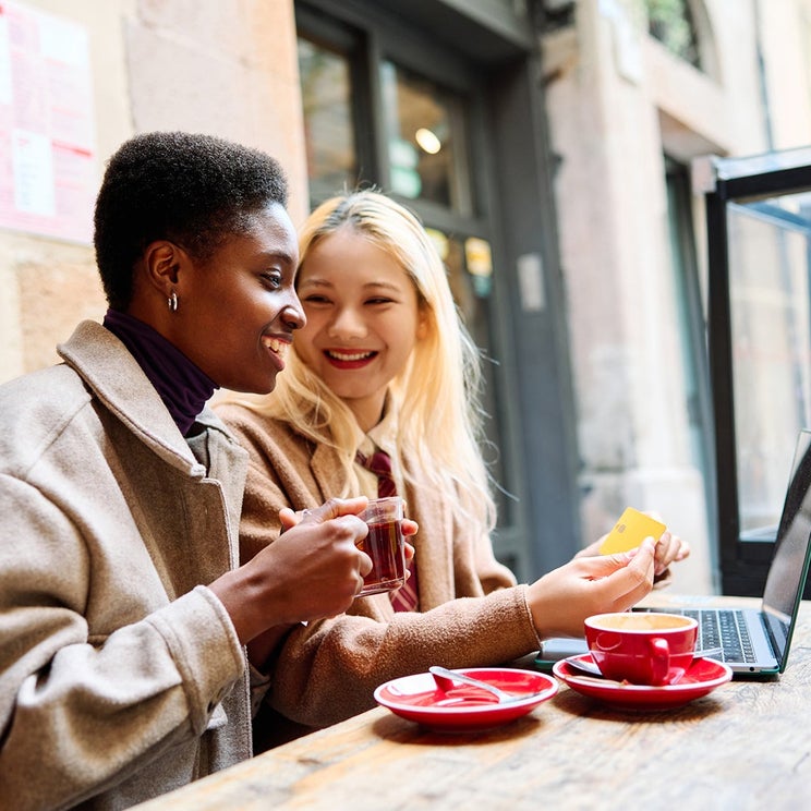 7 of the best starter travel credit cards