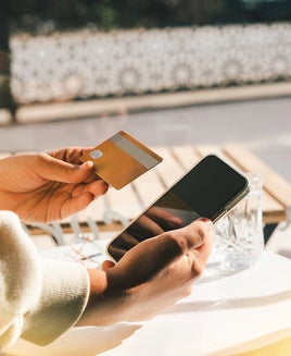 Who should (and who shouldn’t) get the Amex Gold?