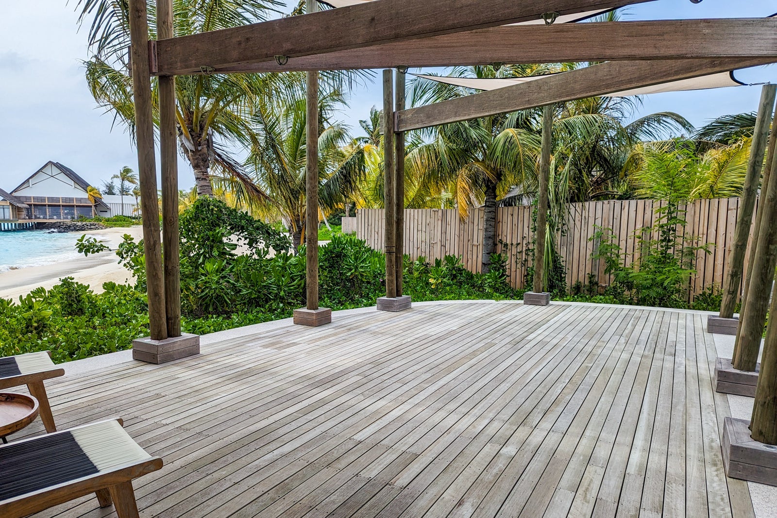 Hilton Maldives Amingiri yoga