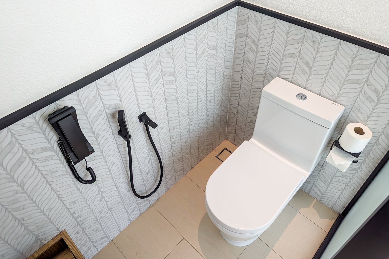 Hilton Maldives Amingiri toilet