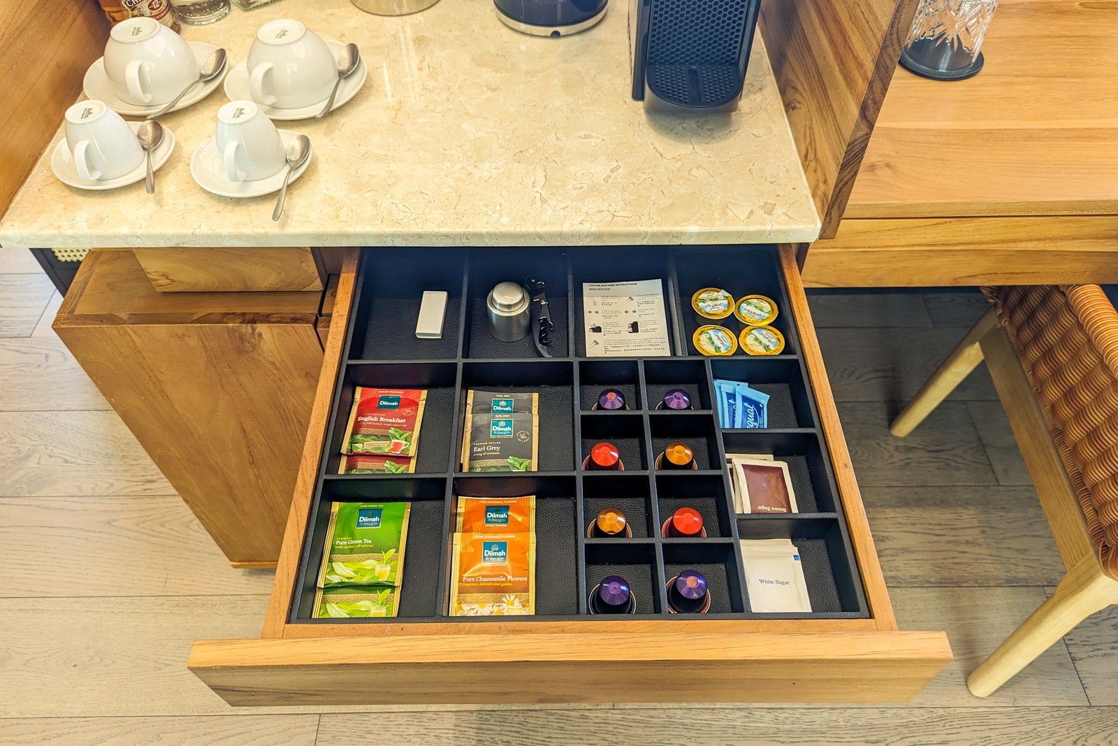 Hilton Maldives Amingiri minibar