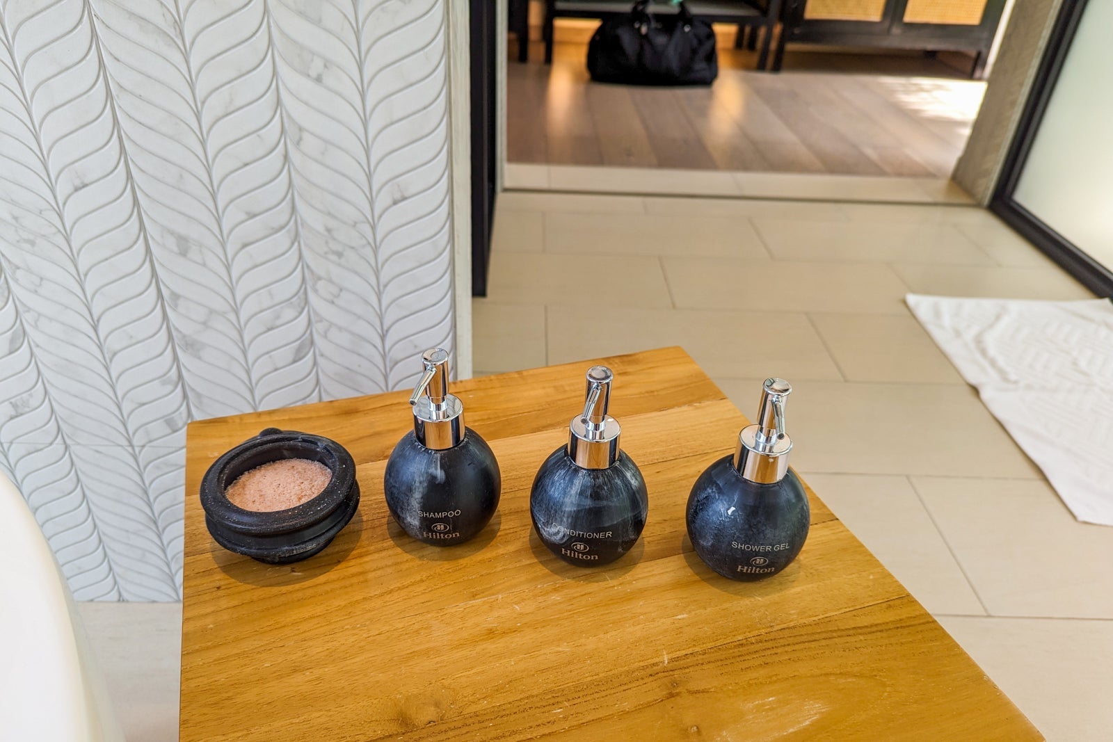 Hilton Maldives Amingiri bath salts