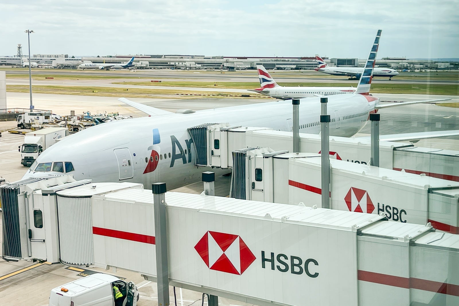 American Airlines Boeing 777-300ER