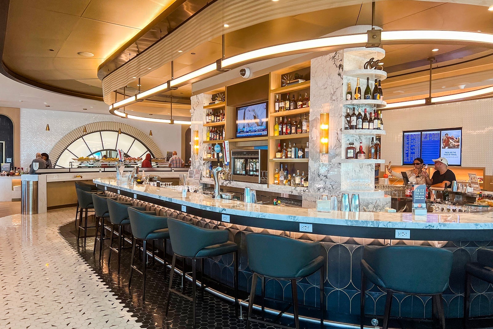 New Delta SkyClub at JFK. CLINT HENDERSON/THE POINTS GUY