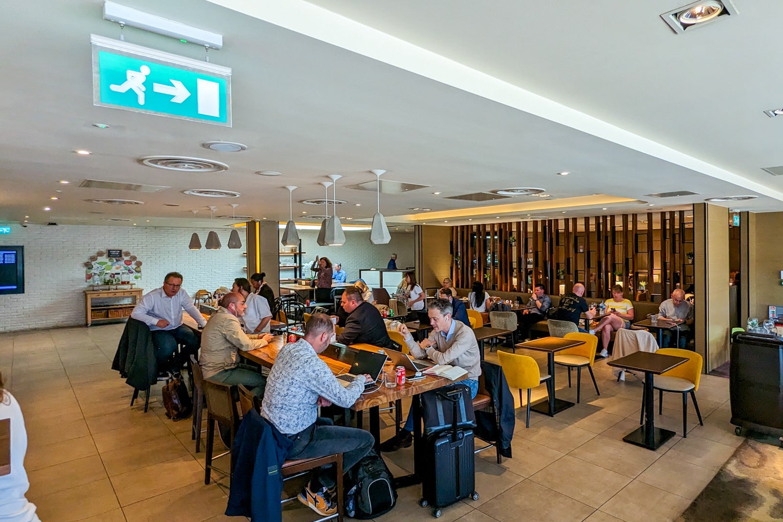 plaza premium lounge