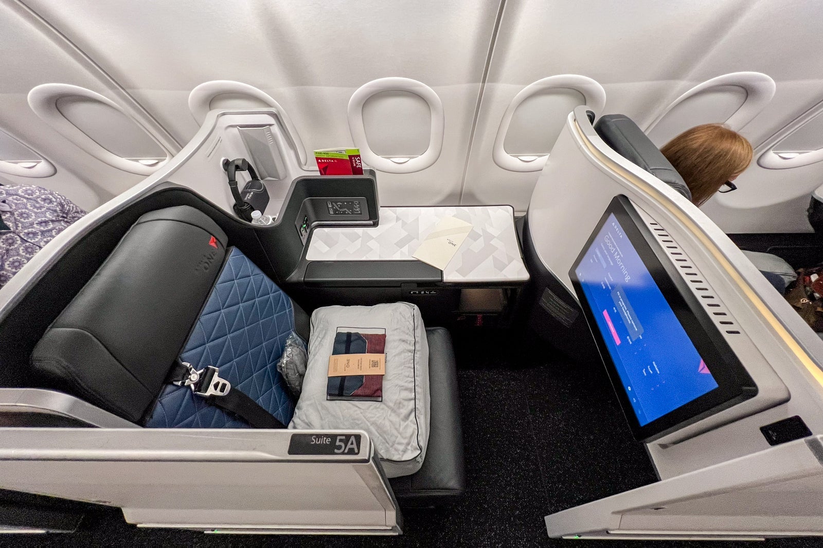 Delta One seat