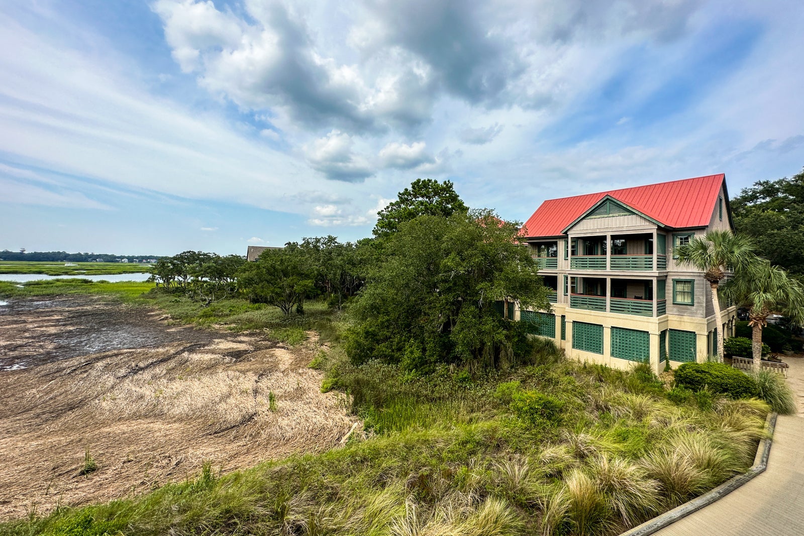 beach hotel