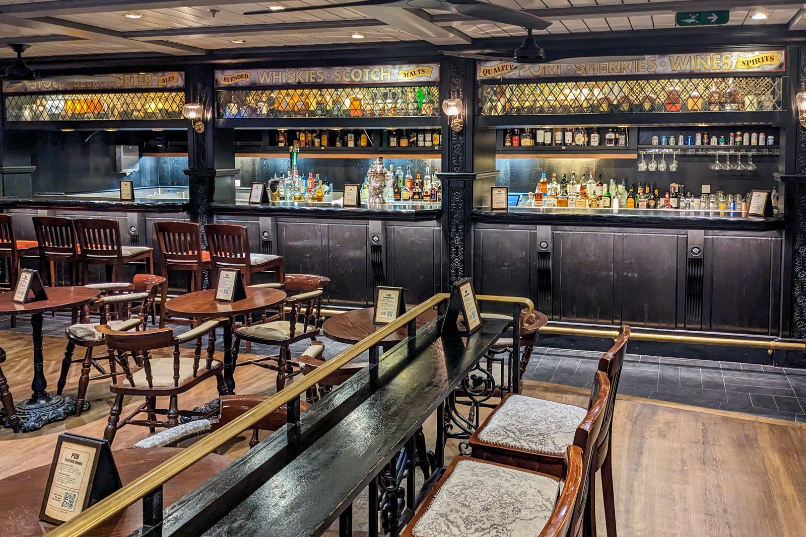 Ale & Anchor pub.
