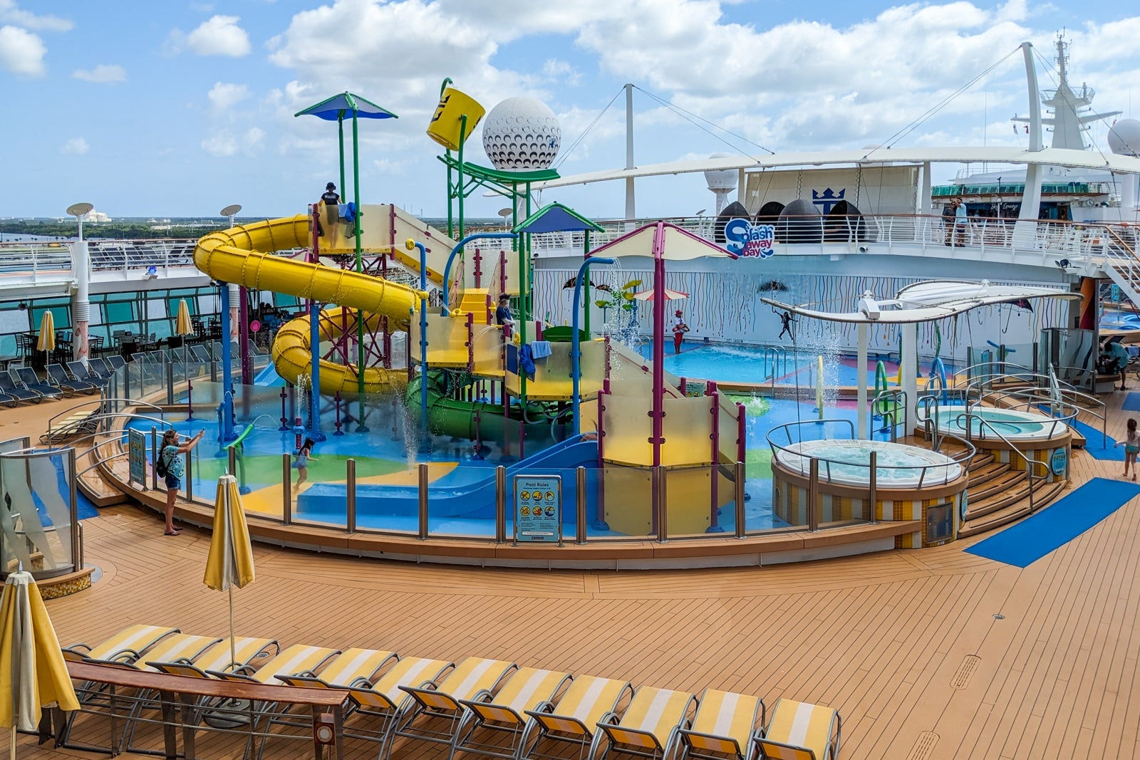 Splashaway Bay on Independence of the Seas.