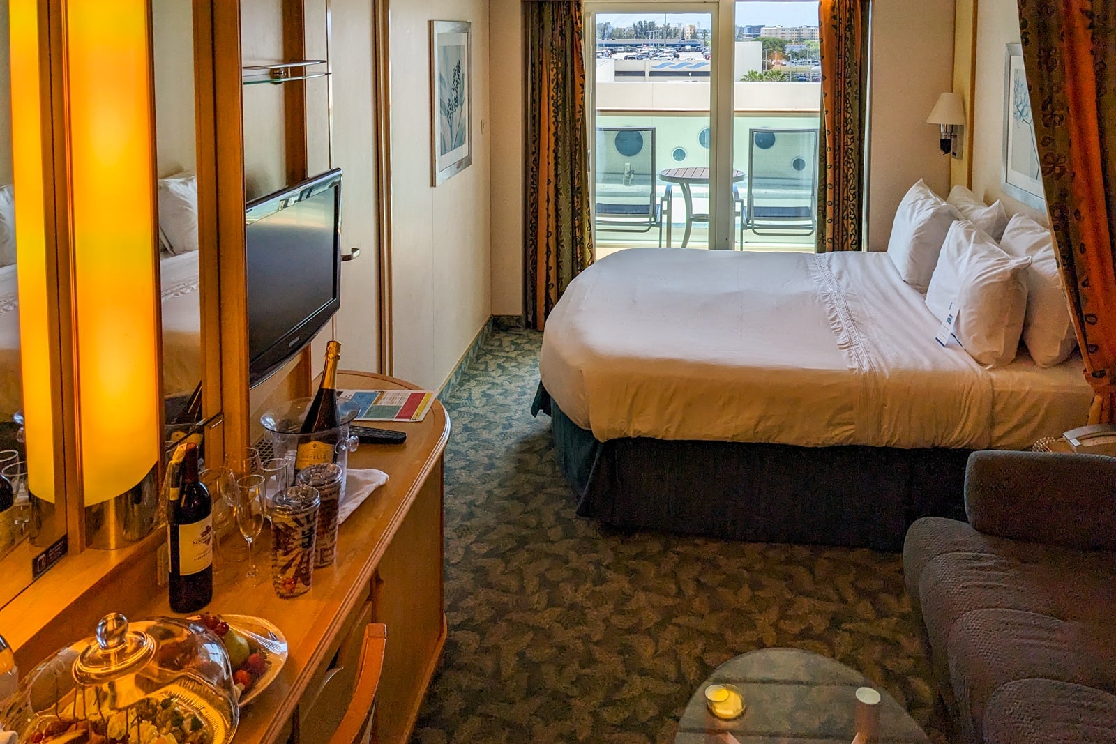 Balcony cabin on Independence of the Seas.