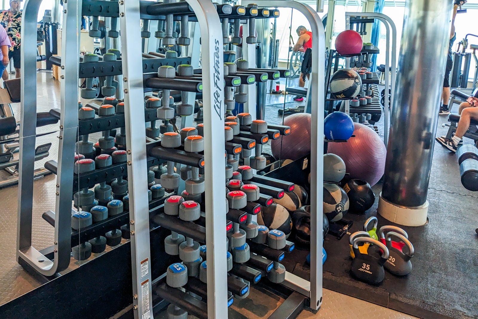 Fitness center on Independence of the Seas.
