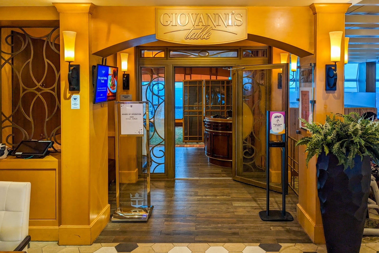 Giovanni's Table on Independence of the Seas.