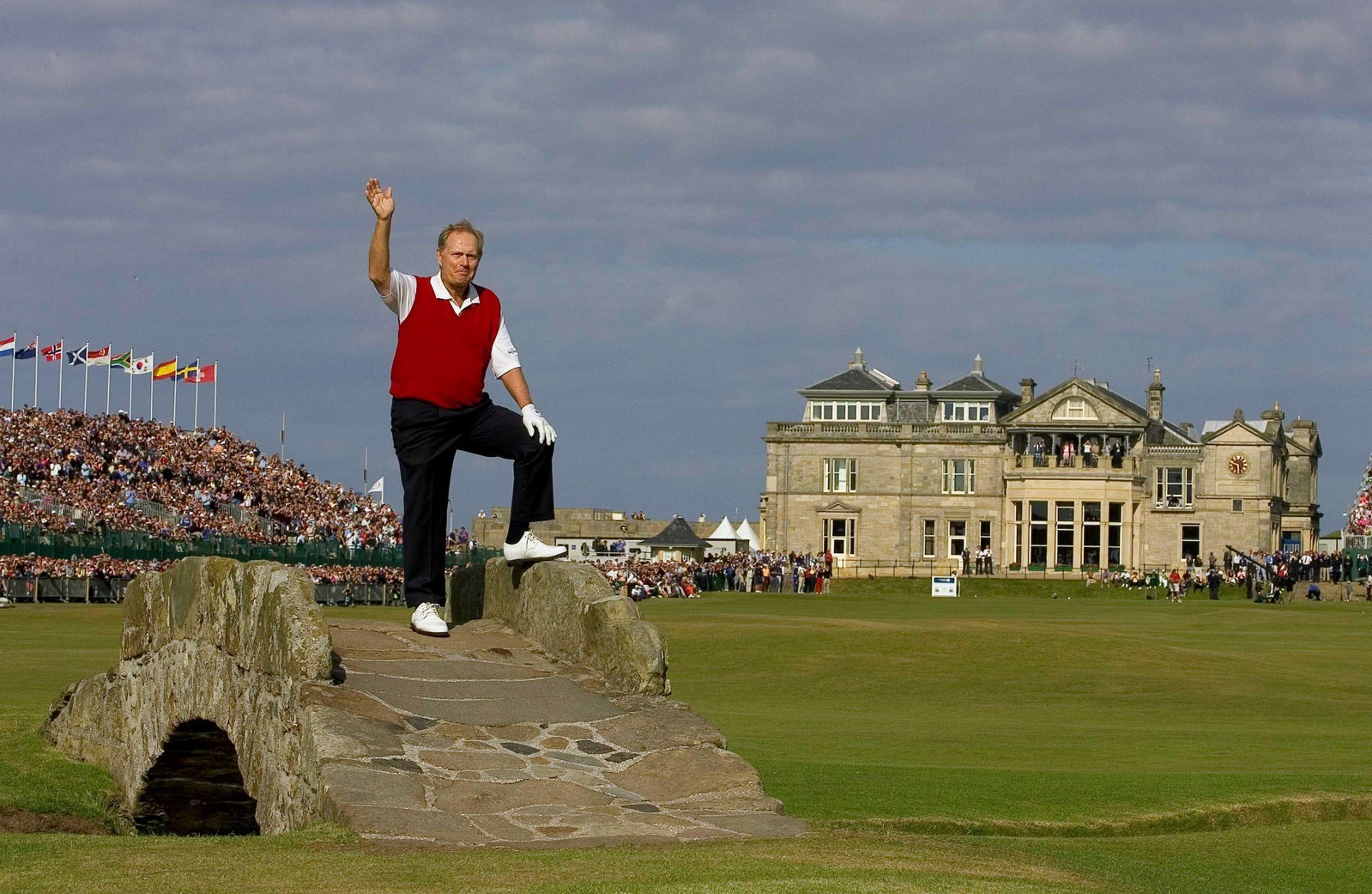 Jack Nicklaus Swilcan Bridge during The 134th Open