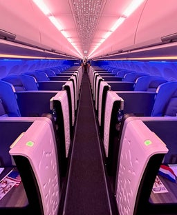 JetBlue cuts JFK-Amsterdam route, likely done with European growth 'for a while'