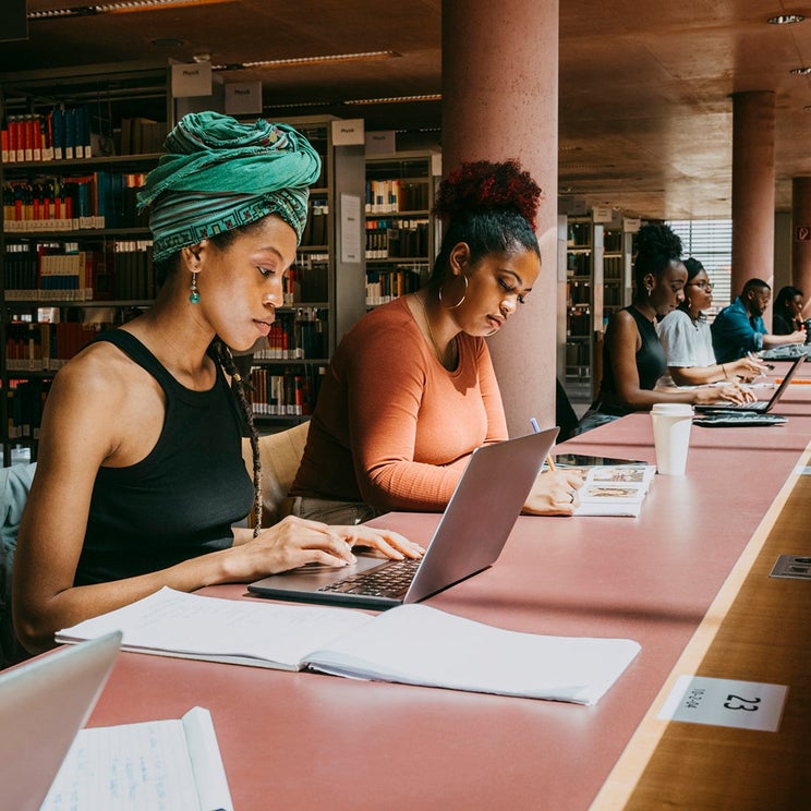 Extra credit: How to pay college tuition with a credit card