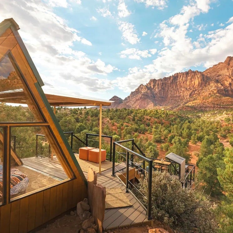 Renting an Airbnb this summer? Here are the best credit cards to use