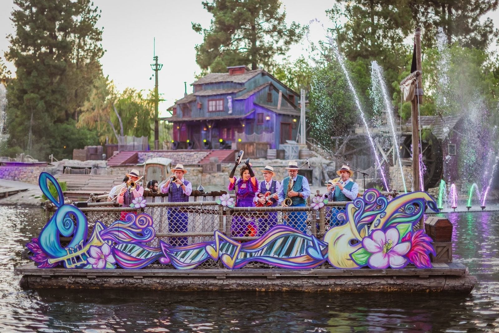 Queenie and the Jambalaya Jazz Band at the Disneyland Resort