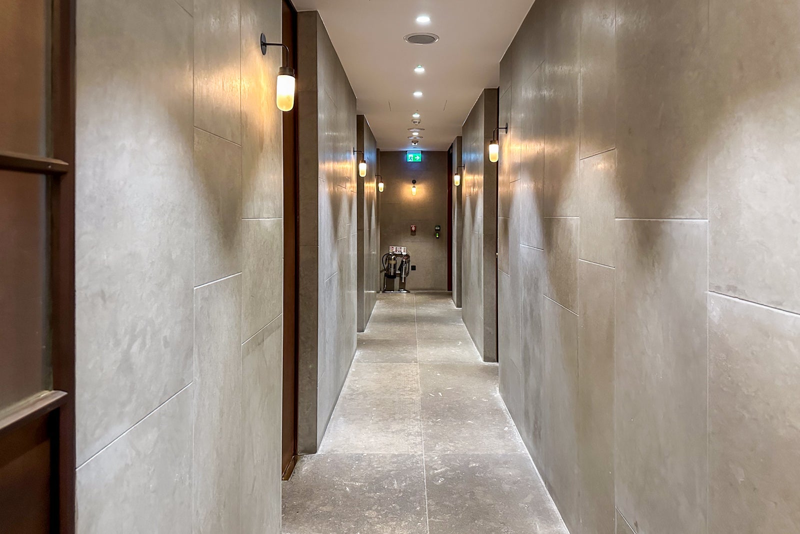 Cathay Pacific First Class Lounge