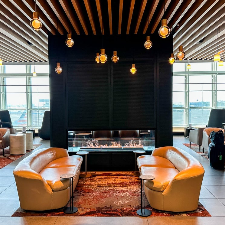 Who's eligible for the Citi / AAdvantage Executive 125,000-mile bonus?