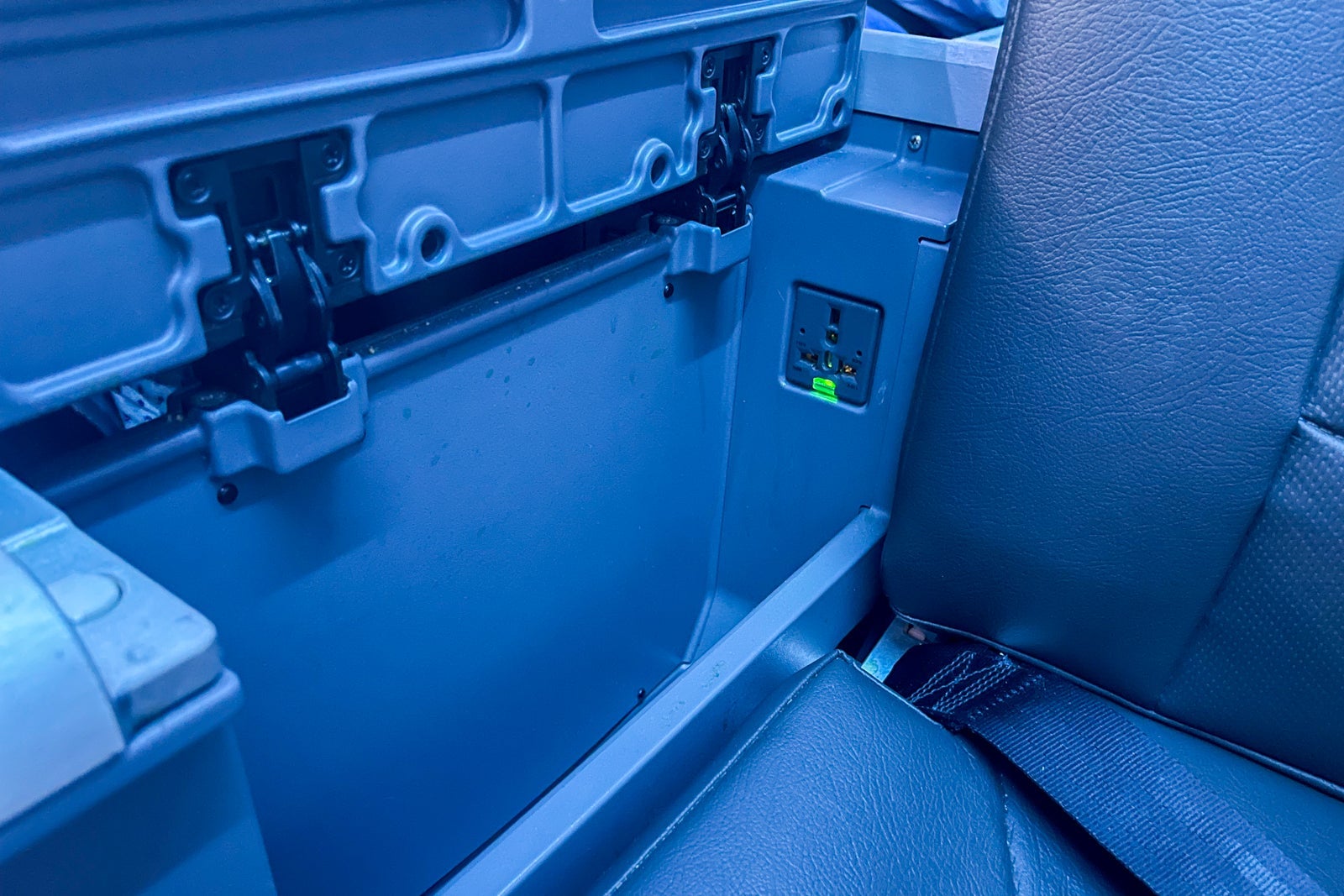 American Airlines first class power outlet