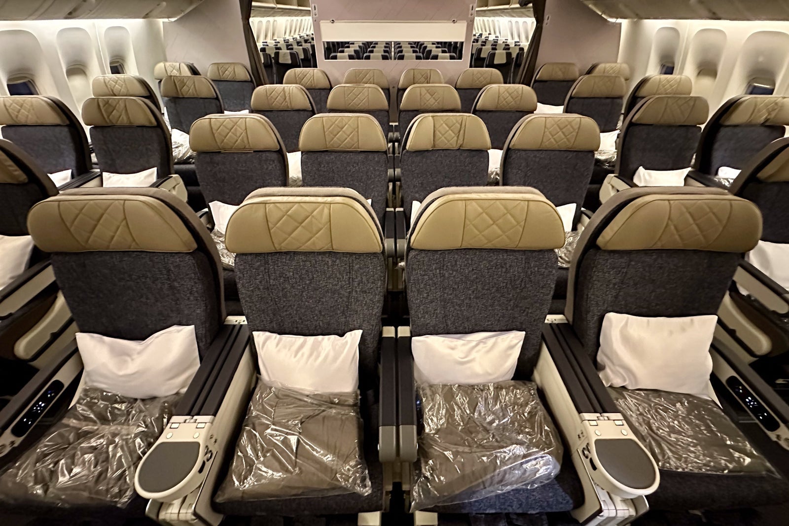 Inside El Al's 1st retrofitted — and massively upgraded