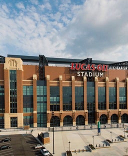10 best hotels near Lucas Oil Stadium