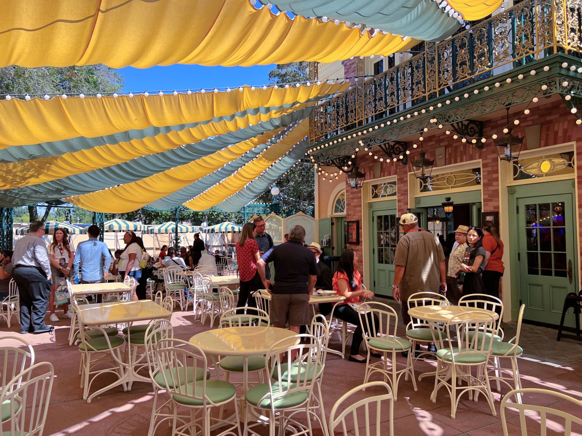 Tianas Palace Outdoor Seating