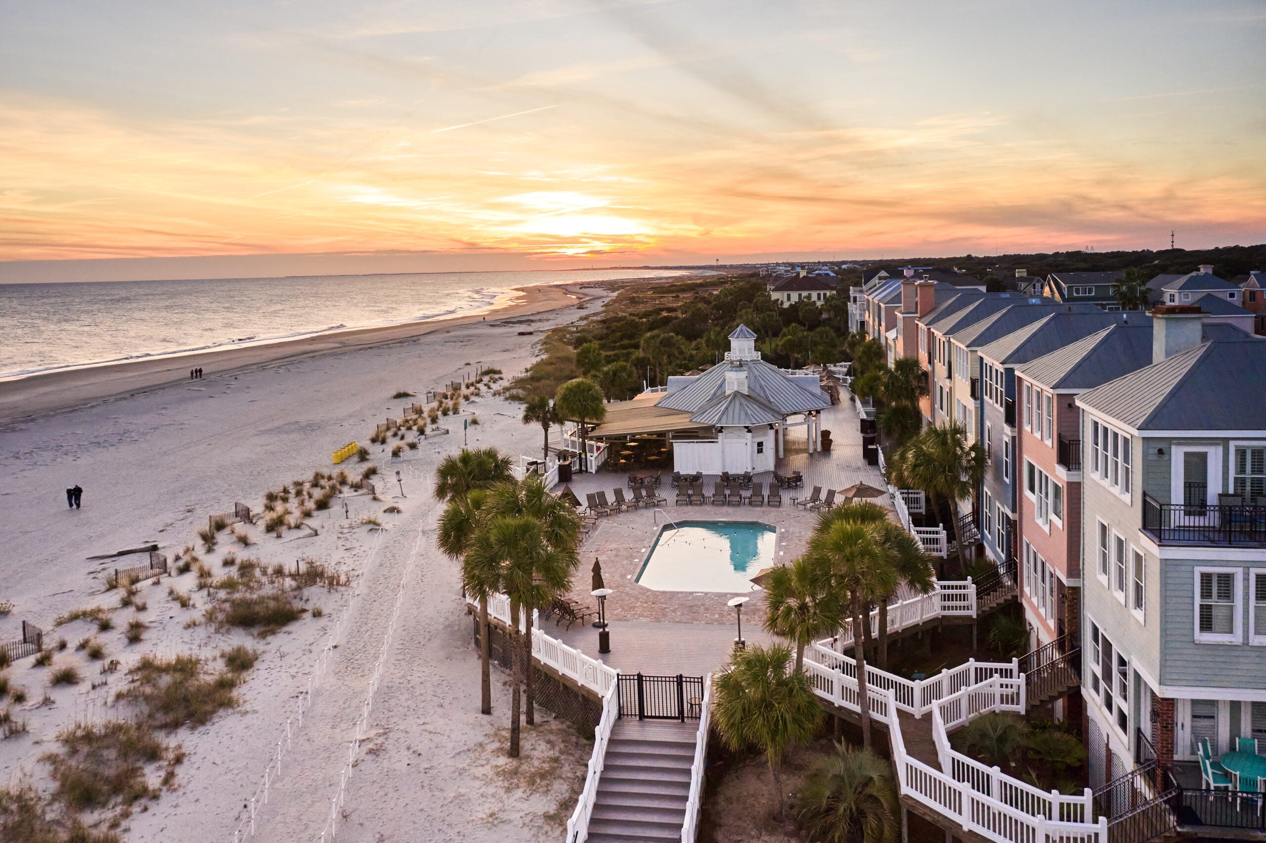 Homes & Hideaways