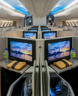Air Canada 787 business cabin interior
