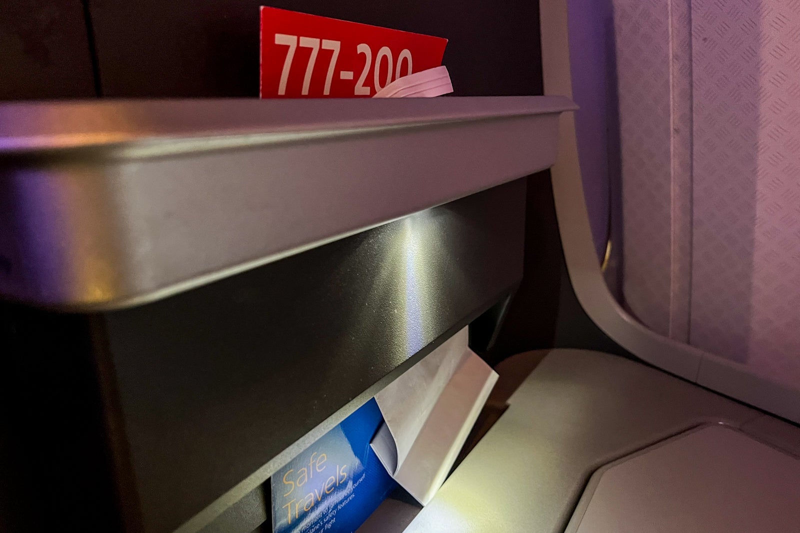 Business-class cabin seats