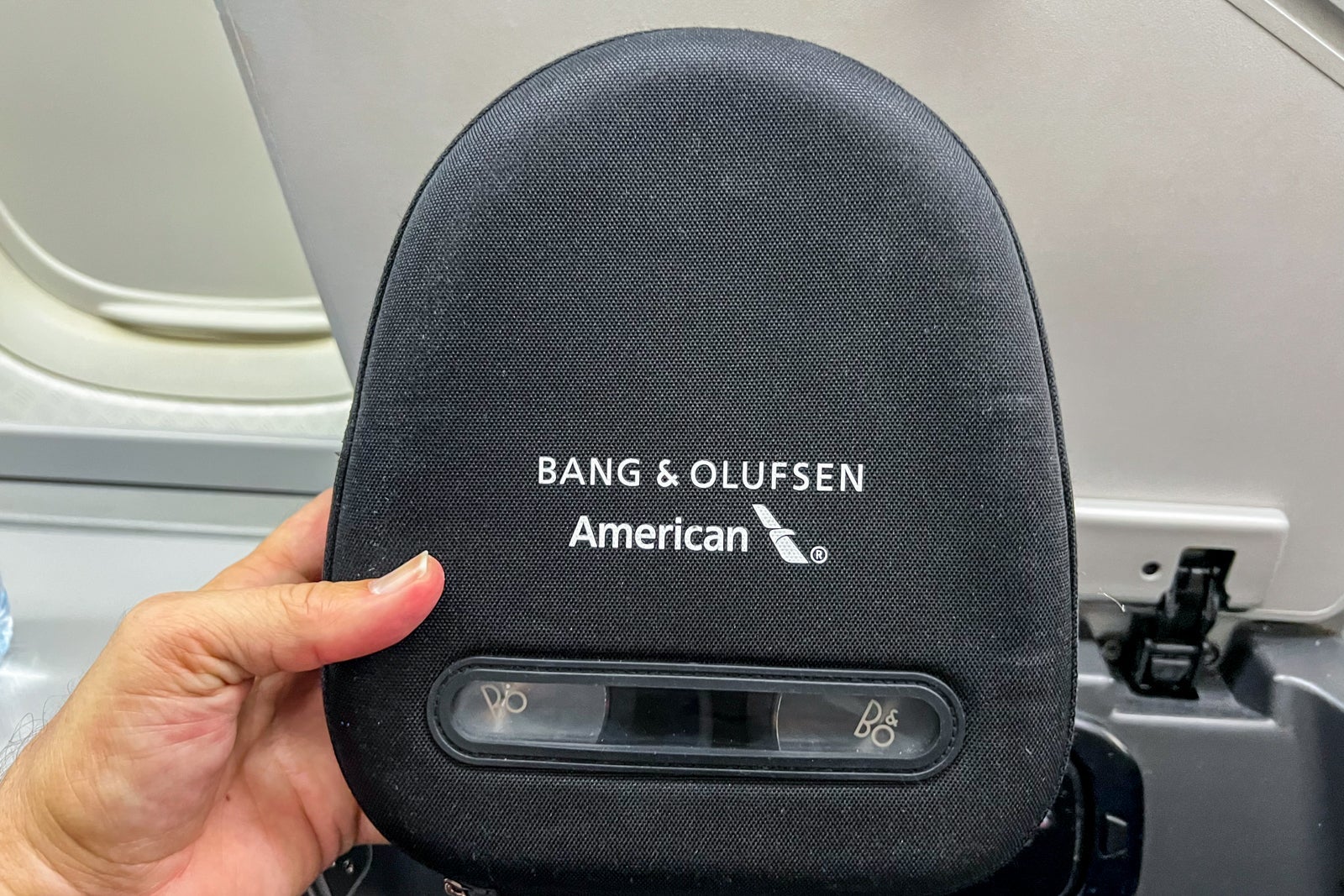 Business-class cabin amenities