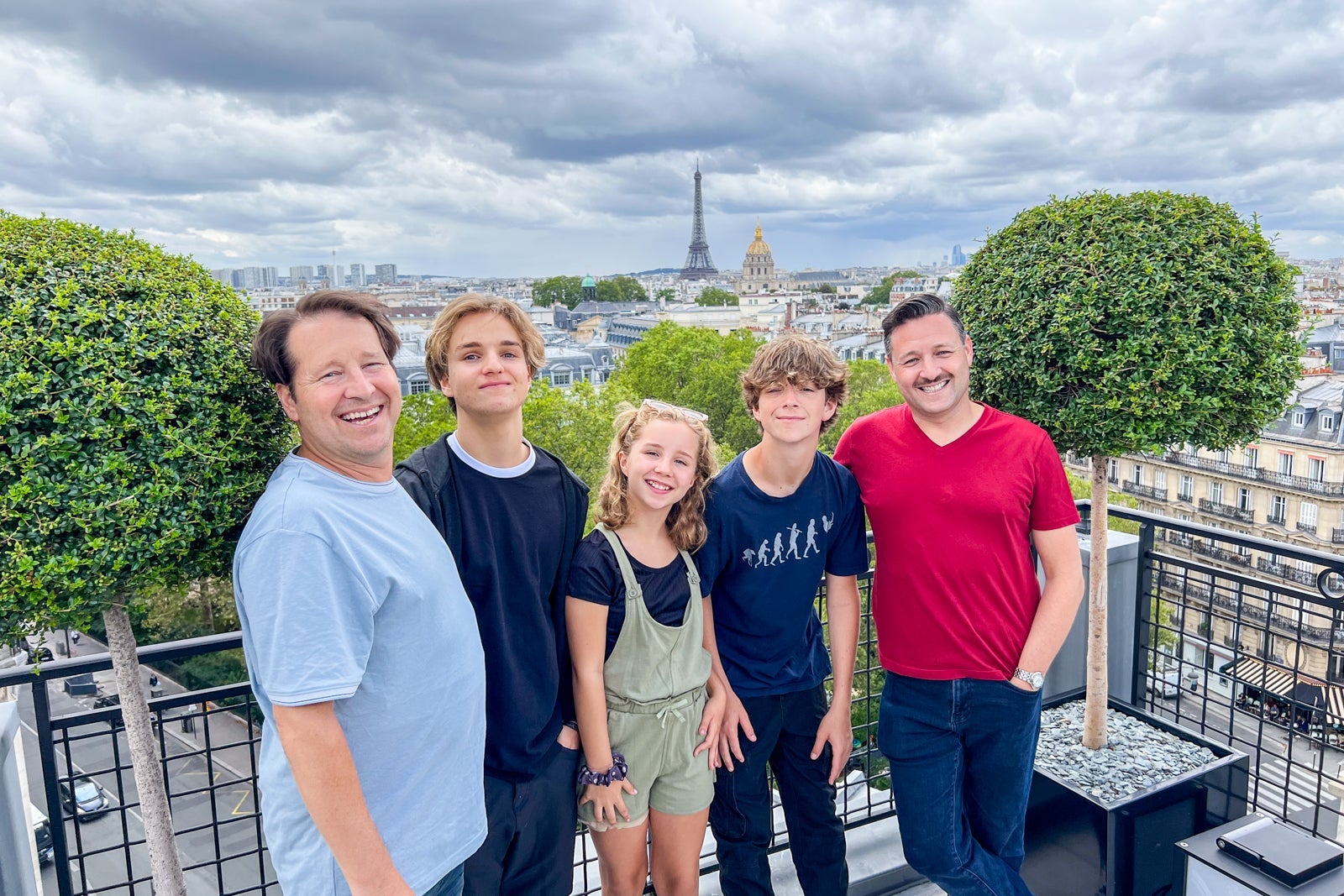 Eric Rosen and some of his family members in Paris