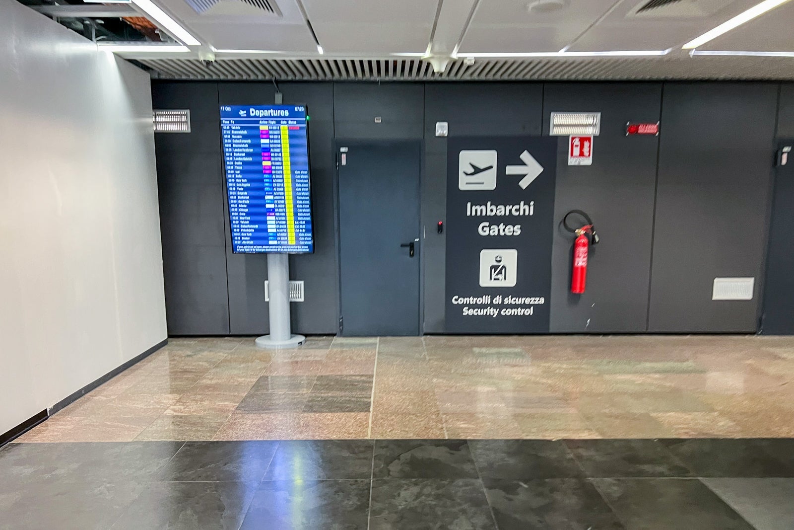 gate sign at Rome airport
