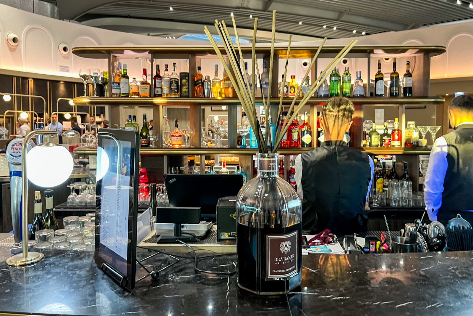 Bar at British Airways lounge in Rome airport