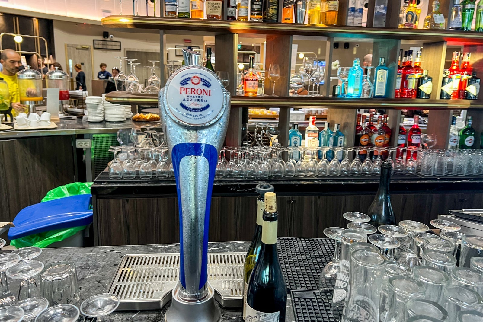 Bar at British Airways lounge in Rome airport