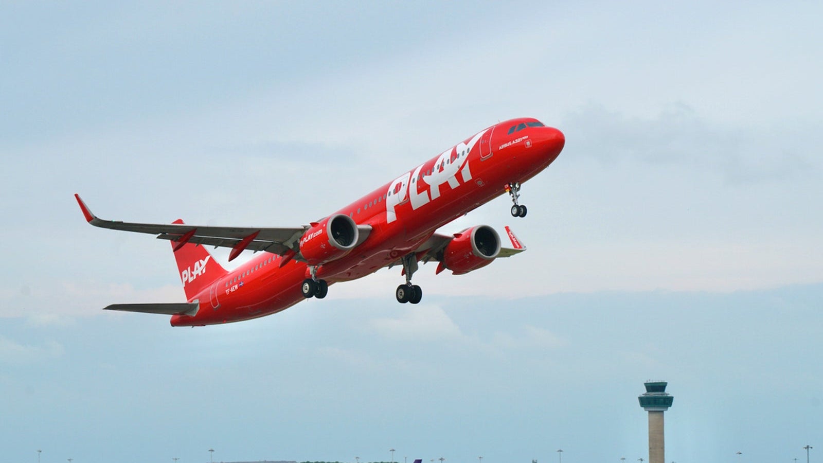 PLAY AIRLINES