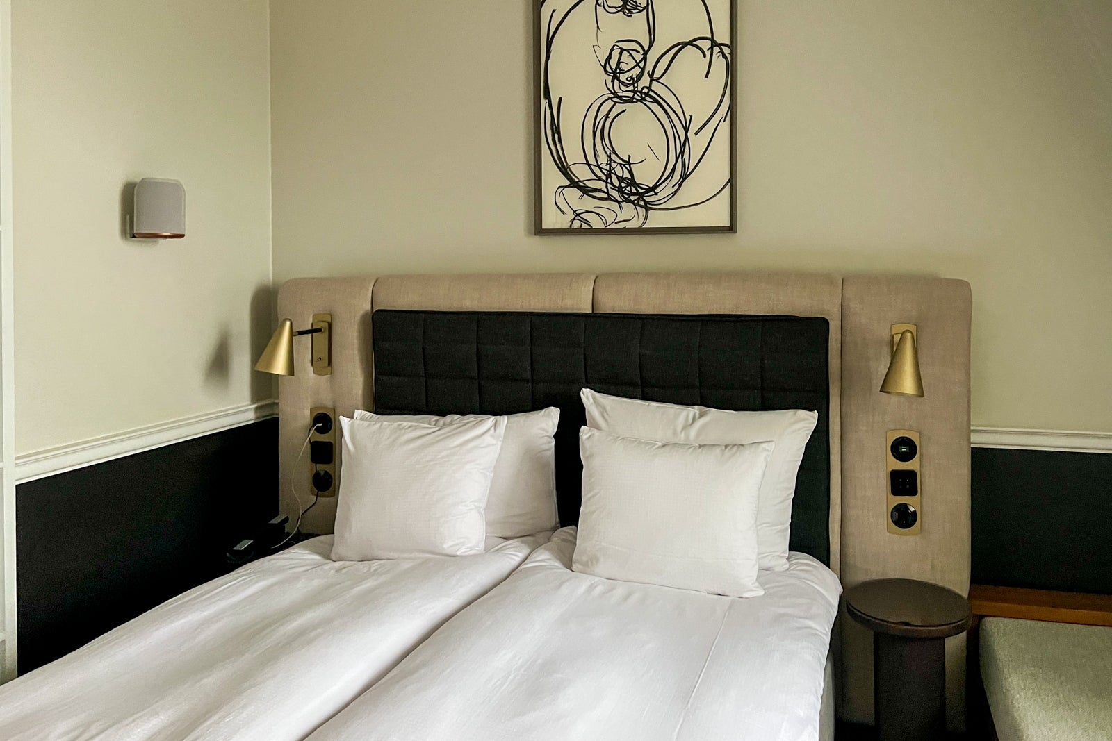 Villa Copenhagen bed