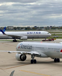 United escalates Chicago turf war against American with 2 new routes