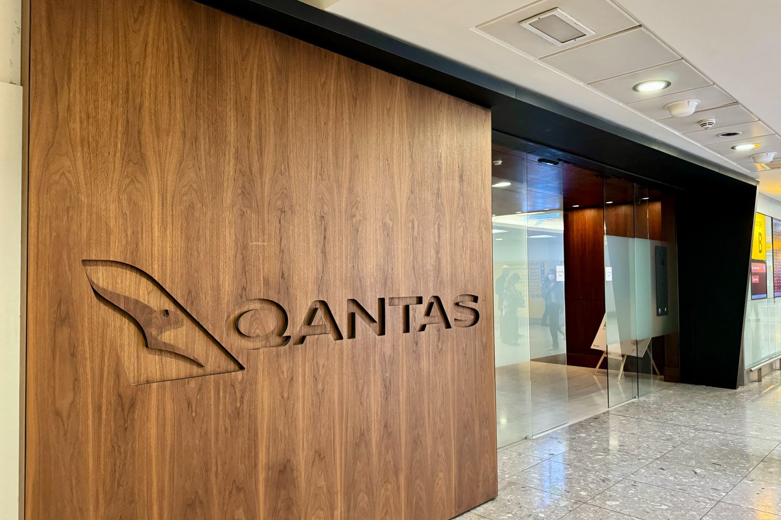 Qantas Lounge