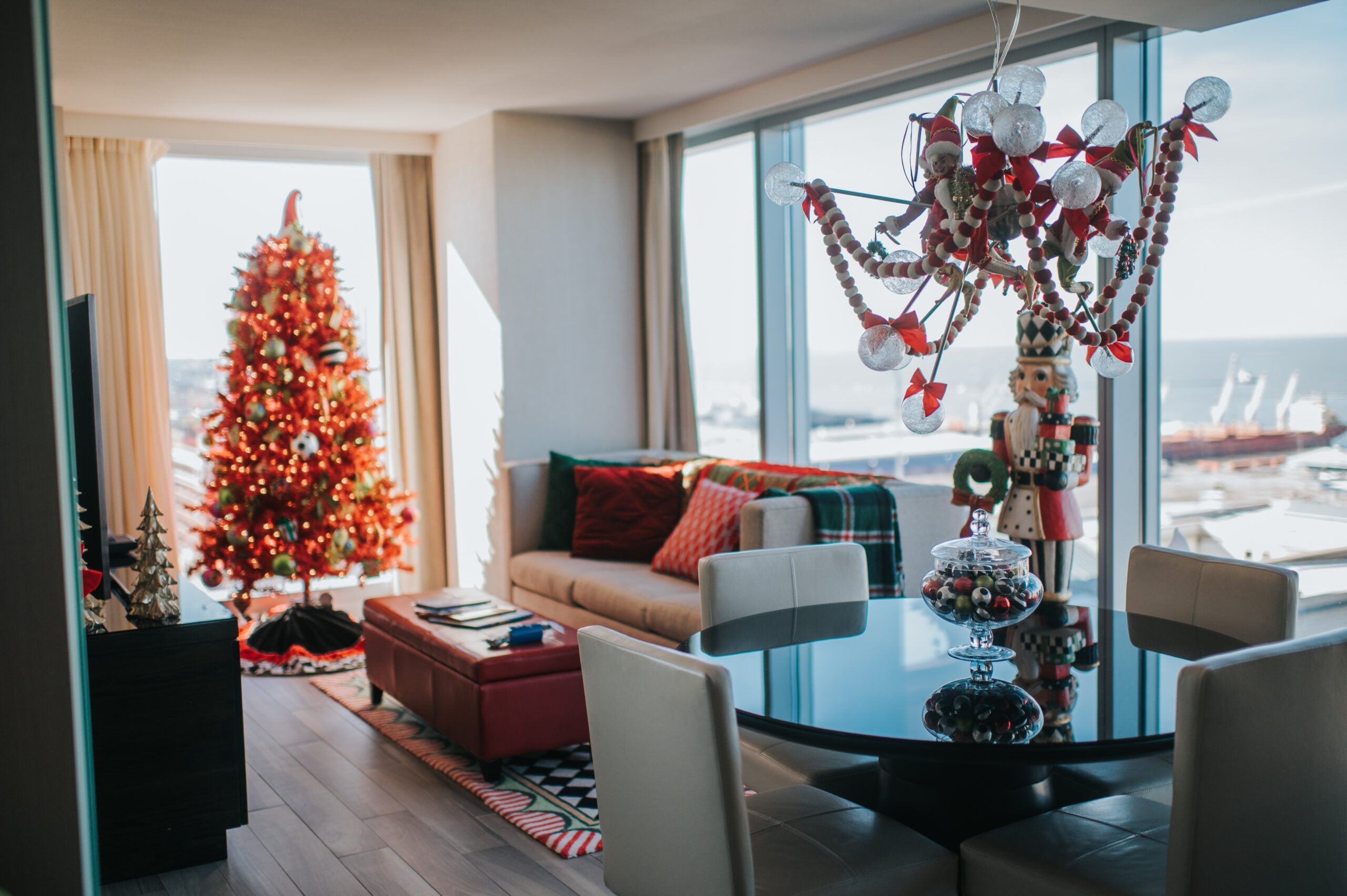 Christmas decorations at Hilton Cleveland Downtown