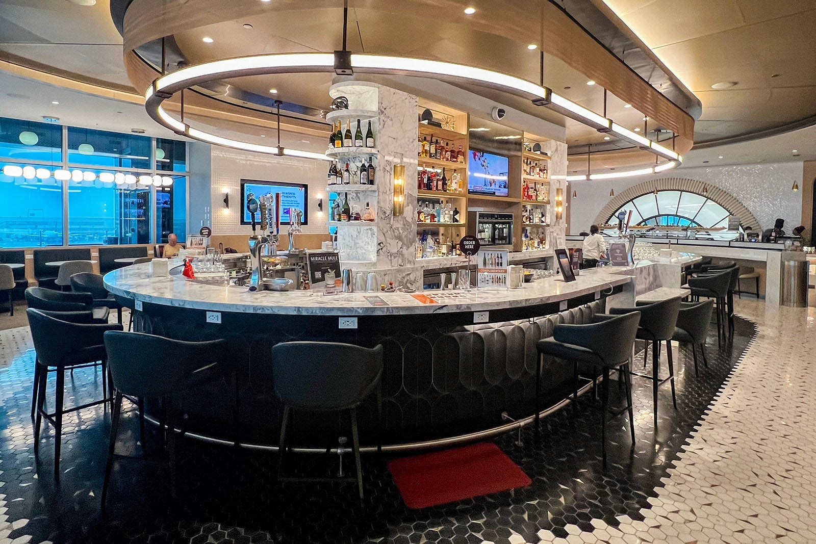 delta lounge