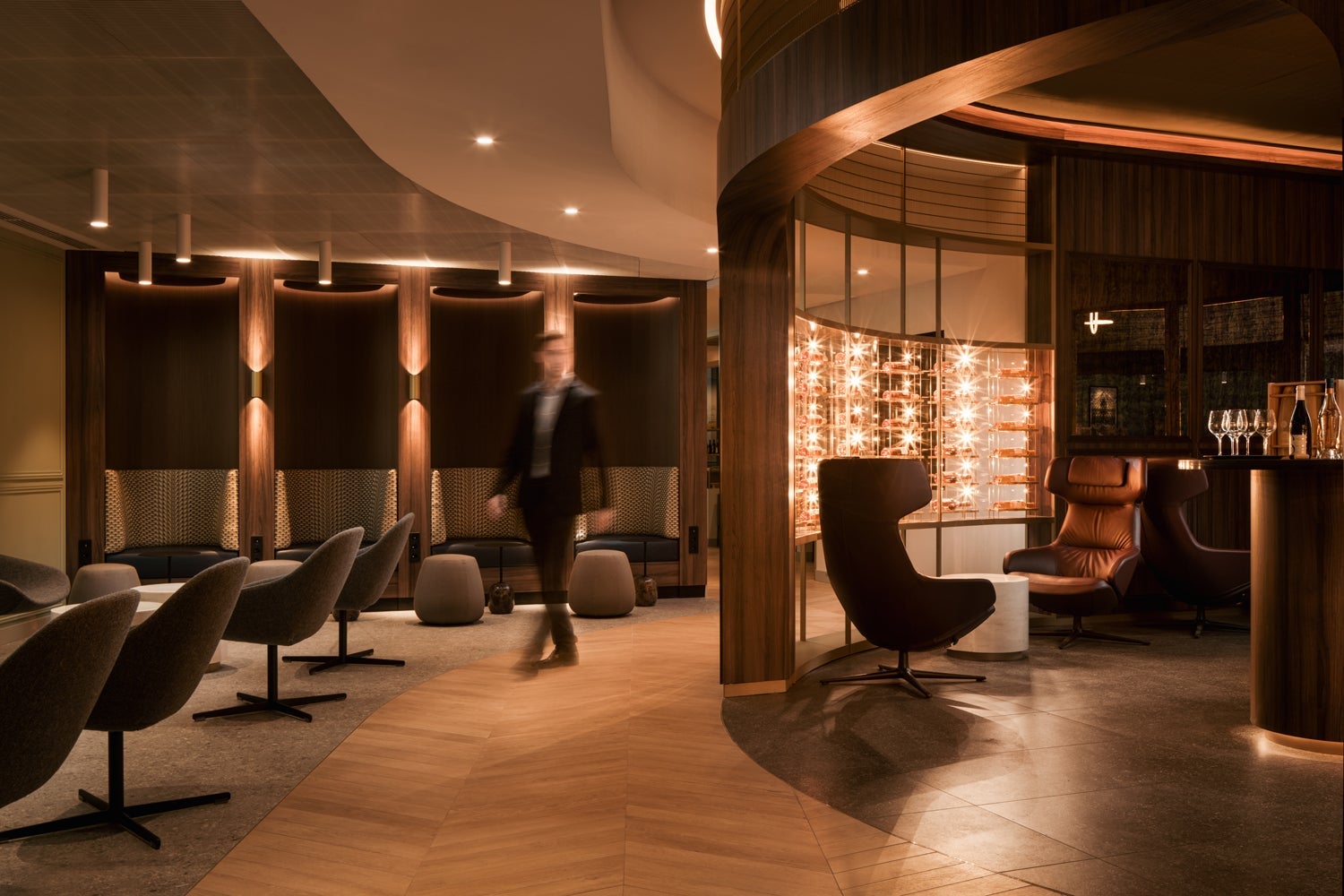 CDG Star Alliance lounge