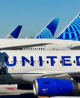 united plane