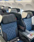 Delta First Class Airbus A321neo LAX-SEA