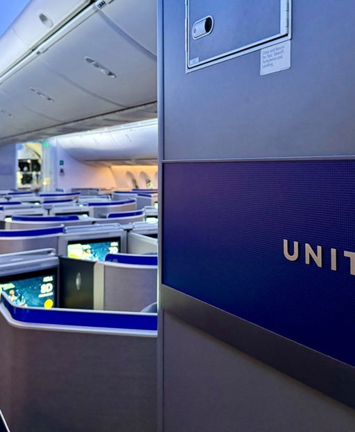 United Boeing 787 business class