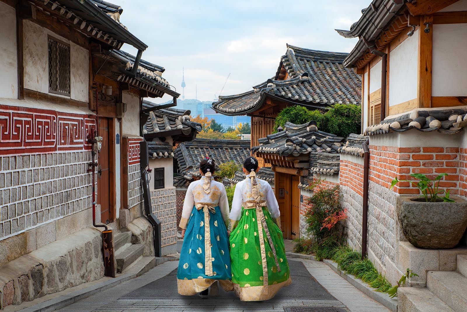A highly curated guide to the 8 best things to do in Seoul, South Korea