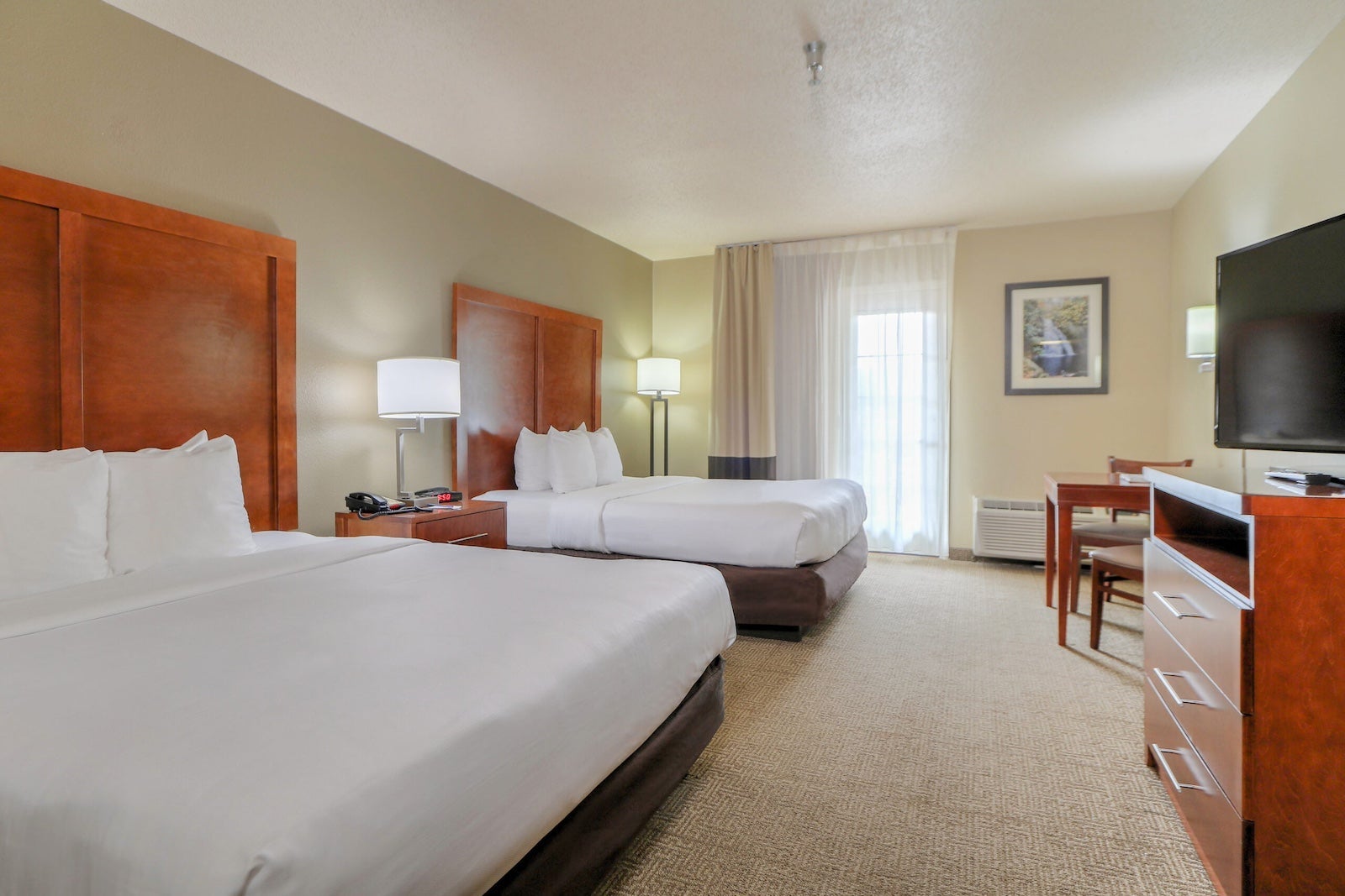 Comfort Inn & Suites at Dollywood Lane room