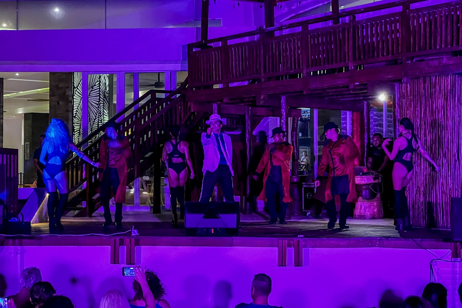 Michael Jackson tribute performance at Wyndham Altra Cancun