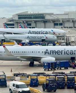 American Airlines sets date for Venezuela return